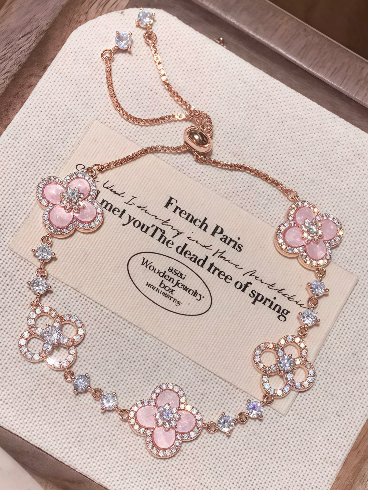 Sakura Cleef Bracelet