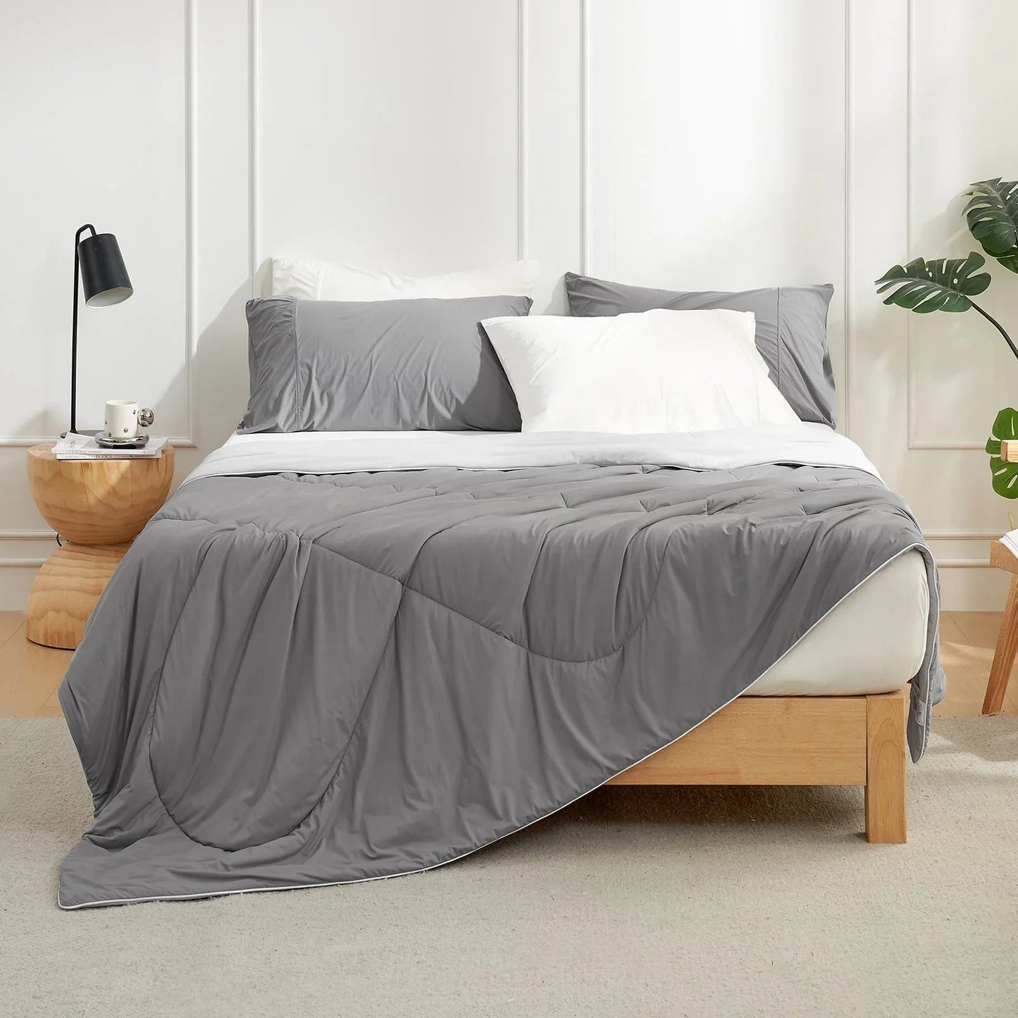 Lightweight Cooling Comforter